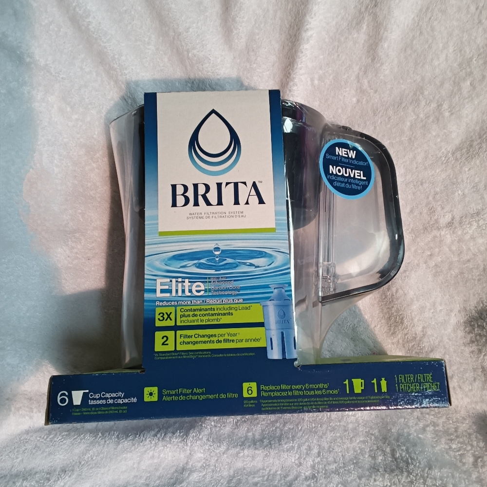 Brita Elite Pitcher with Black Handle and Filter - Picture 2 of 3